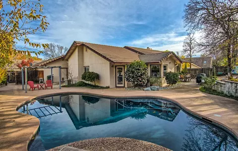 1448 Spinnaker Dr, Redding, CA 96003 photo 1