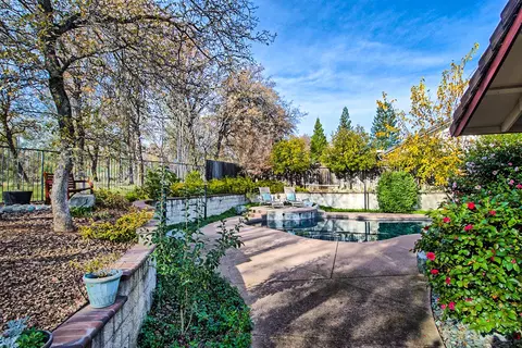 1448 Spinnaker Dr, Redding, CA 96003 photo 37