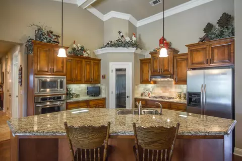 3170 Acanto Pl, Redding, CA 96003 photo 4