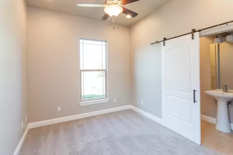 2113 Cadjew St, Redding, CA 96003 photo 16
