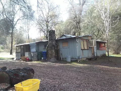 1805 Kenyon Dr, Redding, CA 96001 photo 3