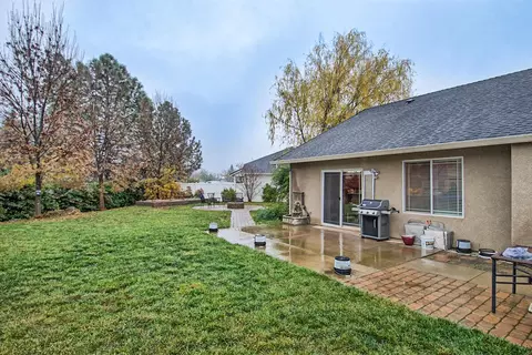 3342 Denali Ct, Redding, CA 96002 photo 3