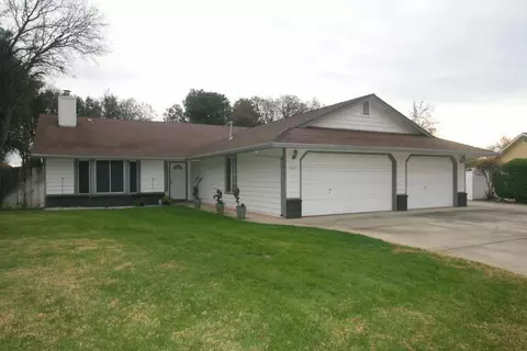 3469 Bridger, Redding, CA 96002 photo 1