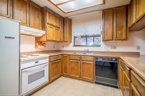 2917 Starlight Blvd, Redding, CA 96001 photo 5