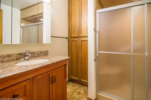2917 Starlight Blvd, Redding, CA 96001 photo 9