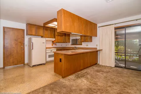 2917 Starlight Blvd, Redding, CA 96001 photo 4