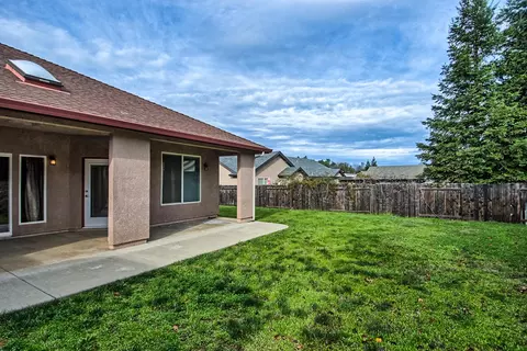 1896 Lakeside Dr, Redding, CA 96001 photo 55