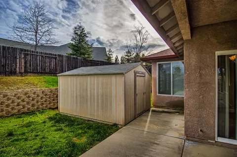 1896 Lakeside Dr, Redding, CA 96001 photo 60