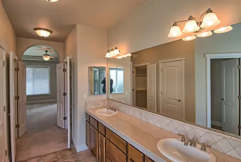 1896 Lakeside Dr, Redding, CA 96001 photo 36