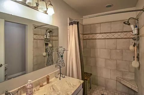 1910 Bechelli Ln, Redding, CA 96002 photo 16