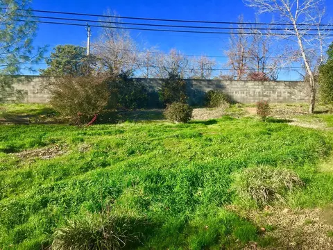 4238 Slate Ct, Redding, CA 96001 photo 2