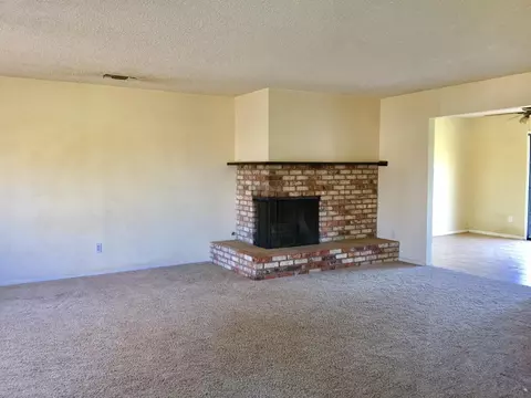 4238 Slate Ct, Redding, CA 96001 photo 5