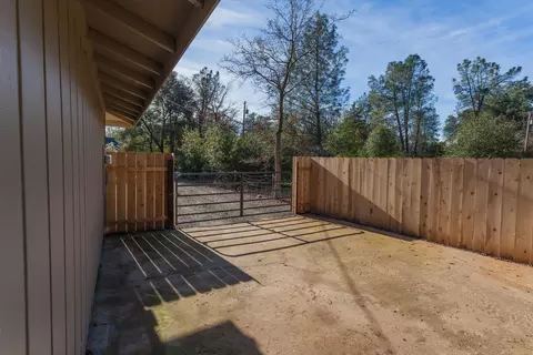 16320 Craig Ln, Anderson, CA 96007 photo 20