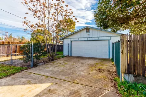 1547 Sonoma St, Redding, CA 96001 photo 20