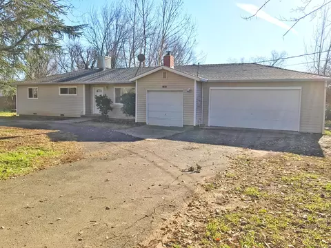21981 Reading Dr, Anderson, CA 96007 photo 1