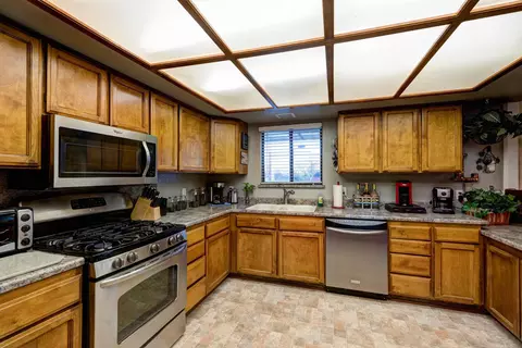 2173 Rancho Rd, Redding, CA 96002 photo 7