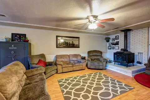 2173 Rancho Rd, Redding, CA 96002 photo 10