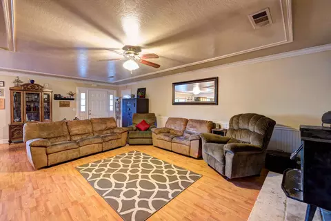 2173 Rancho Rd, Redding, CA 96002 photo 11