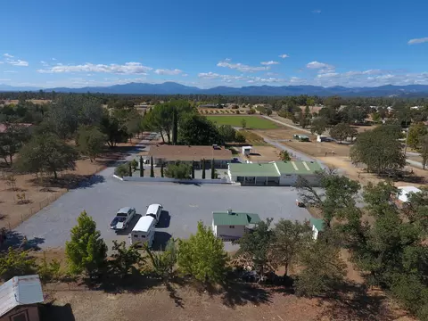 12115 Kern Dr, Redding, CA 96003 photo 6