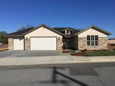 11581 Ridgewood Rd, Redding, CA 96003 photo 1