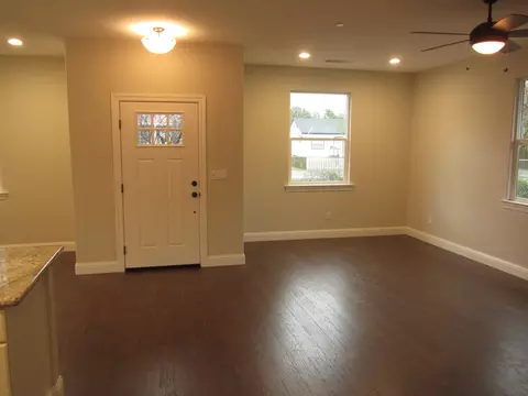 375 Beagle Ln, Redding, CA 96002 photo 6