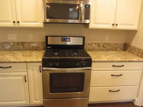 375 Beagle Ln, Redding, CA 96002 photo 8