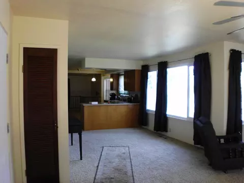 2356 Placer St, Redding, CA 96001 photo 13