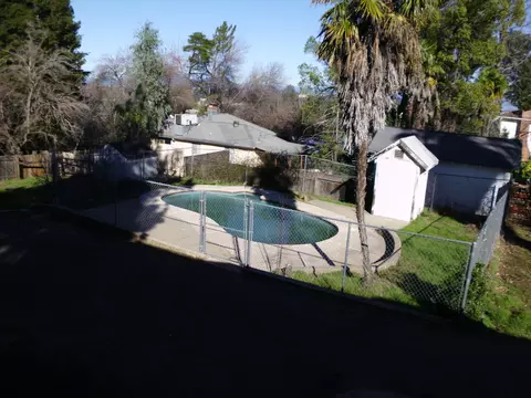 2356 Placer St, Redding, CA 96001 photo 18