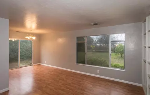 2283 Canal Dr, Redding, CA 96003 photo 6
