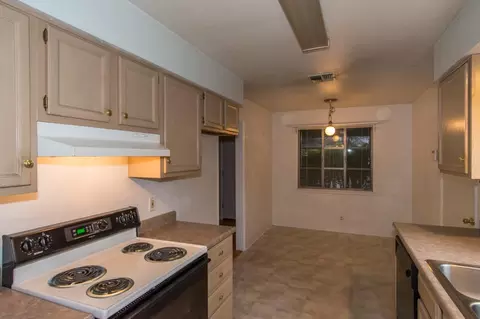 2283 Canal Dr, Redding, CA 96003 photo 12