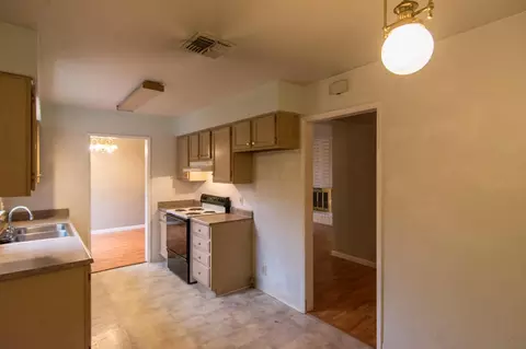 2283 Canal Dr, Redding, CA 96003 photo 10