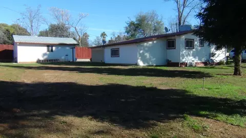 1543 Mistletoe Ln, Redding, CA 96002 photo 7