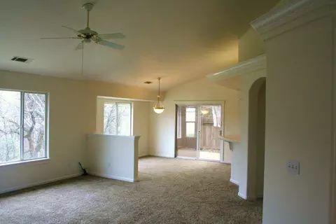 839 Rincon Way, Redding, CA 96003 photo 7