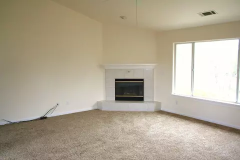839 Rincon Way, Redding, CA 96003 photo 5