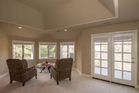 820 Sunkist Ct, Redding, CA 96001 photo 21