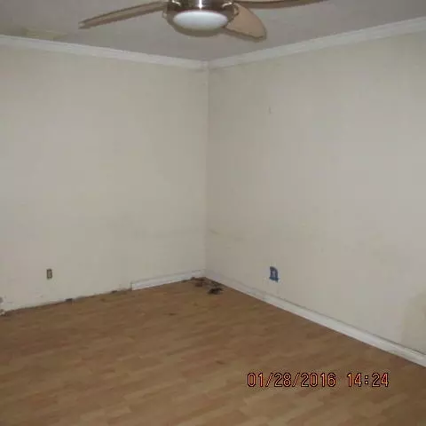 2121 Martian Way, Redding, CA 96002 photo 9