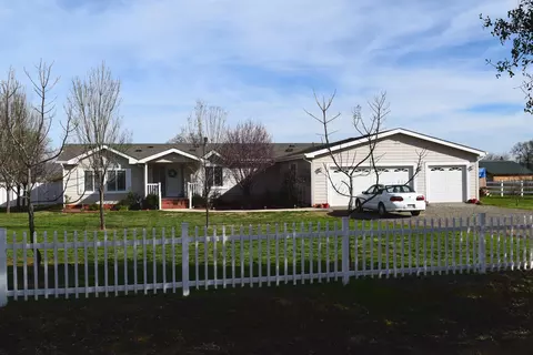3535 Locust St, Cottonwood, CA 96022 photo 1