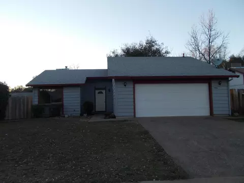 3956 Brightwood Dr, Redding, CA 96002 photo 2