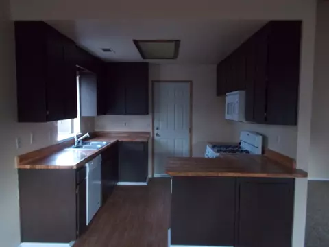 3956 Brightwood Dr, Redding, CA 96002 photo 9