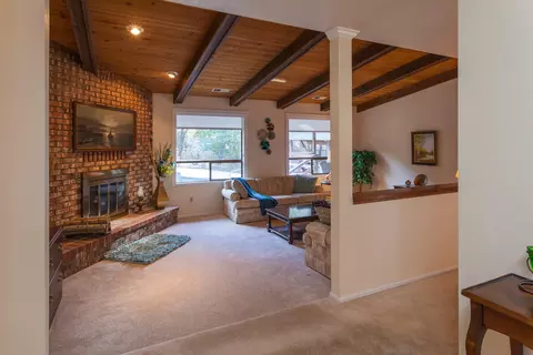 4289 Alta Campo Dr, Redding, CA 96002 photo 10