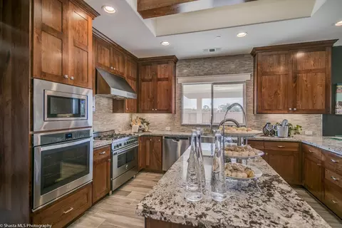 439 Belvedere Dr, Redding, CA 96003 photo 10