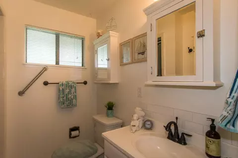 4885 Alta Saga Dr, Redding, CA 96002 photo 20