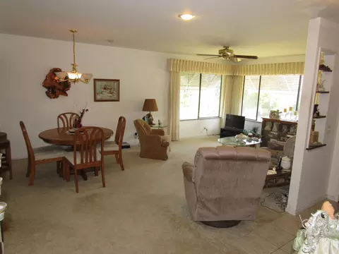 2445 Marion Ct, Redding, CA 96001 photo 5