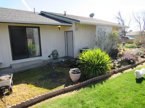 2445 Marion Ct, Redding, CA 96001 photo 22