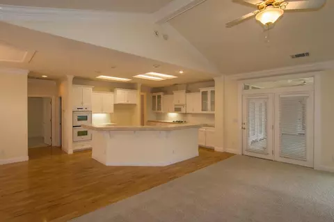 2604 Cumberland Dr, Redding, CA 96001 photo 12