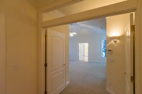 2604 Cumberland Dr, Redding, CA 96001 photo 27
