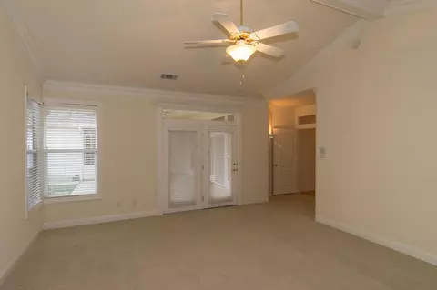 2604 Cumberland Dr, Redding, CA 96001 photo 31