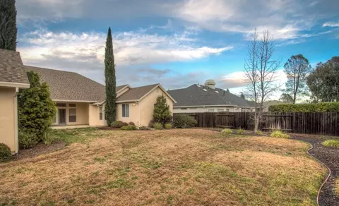 2604 Cumberland Dr, Redding, CA 96001 photo 40