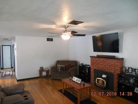 1645 Aloha St, Red Bluff, CA 96080 photo 3
