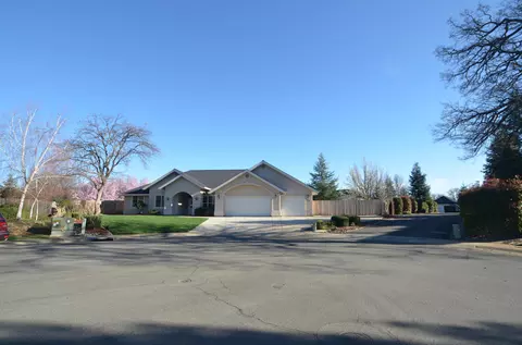 2682 La Rinconada Pl, Redding, CA 96002 photo 6